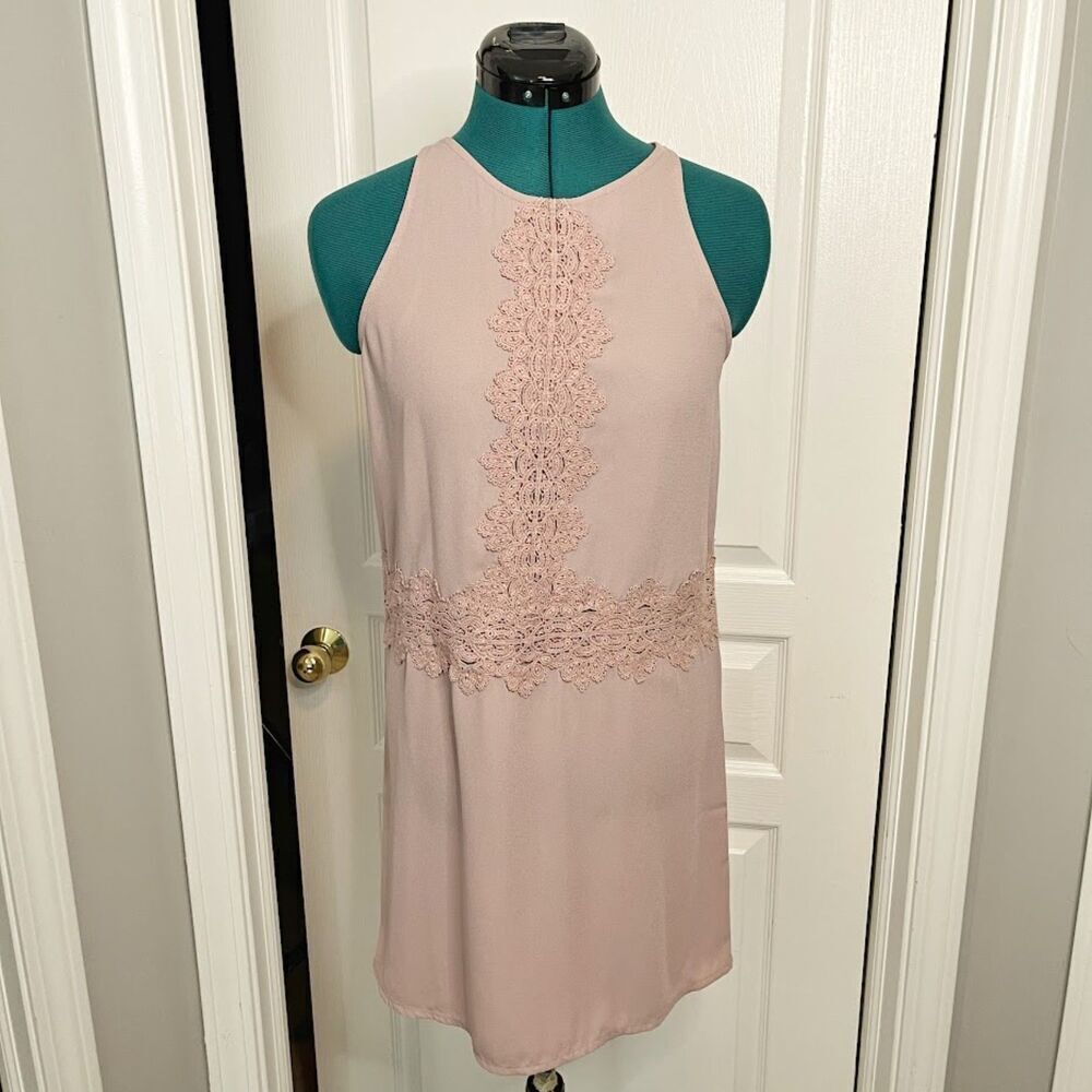 Leith Lace Crochet Sleeveless Slip Lightweight Unlined Knee Length Shift Dress